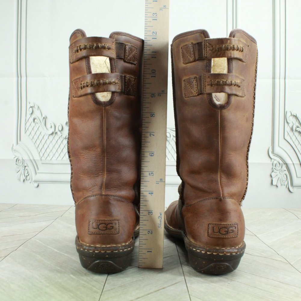 UGG Brown Leather Round Toe Pull On Sheepskin Lined Winter Boots Size 9 - Picture 6 of 9